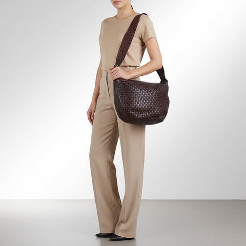 Modern Weave-Pattern Shoulder Bag