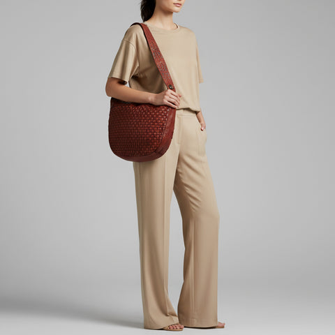 Modern Weave-Pattern Shoulder Bag