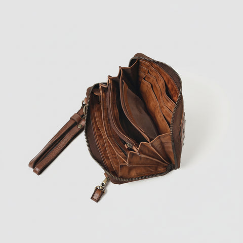 Cuorina - Luxury Leather Riveted Wristlet