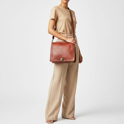 Sabletta - Leather Essential Messenger Bag